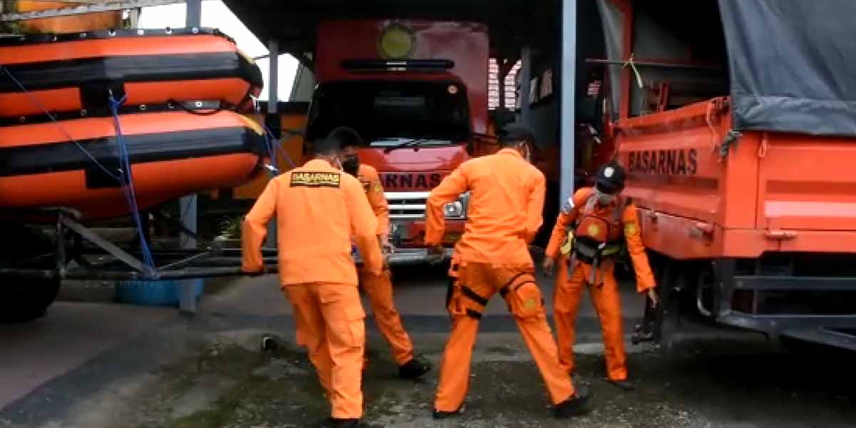 seorang-warga-hilang-terseret-arus-sungai-di-sekitar-pt-pal